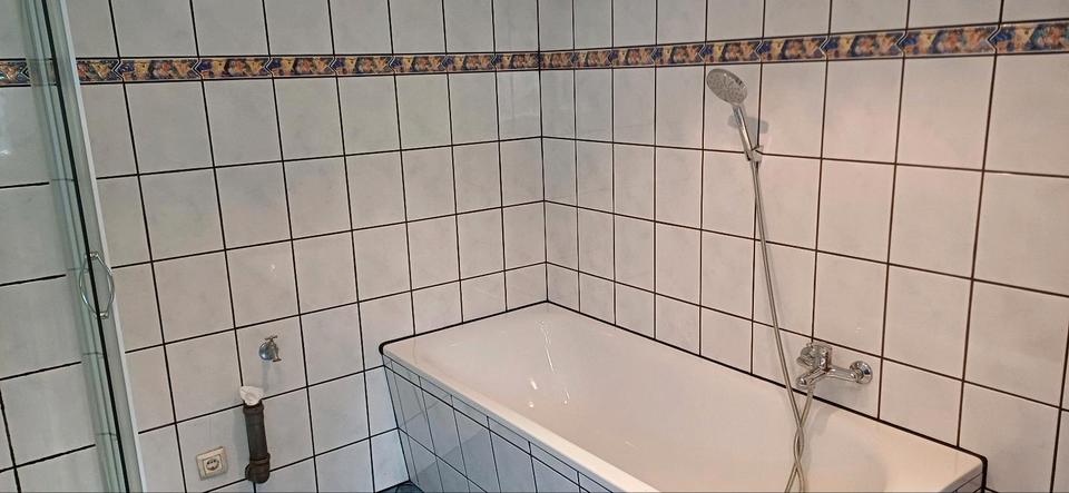 Maisonettenwohnung Duisburg Huckingen - 1 Zimmer, 60 m&sup2;, 650&euro; | Angebot:26407221