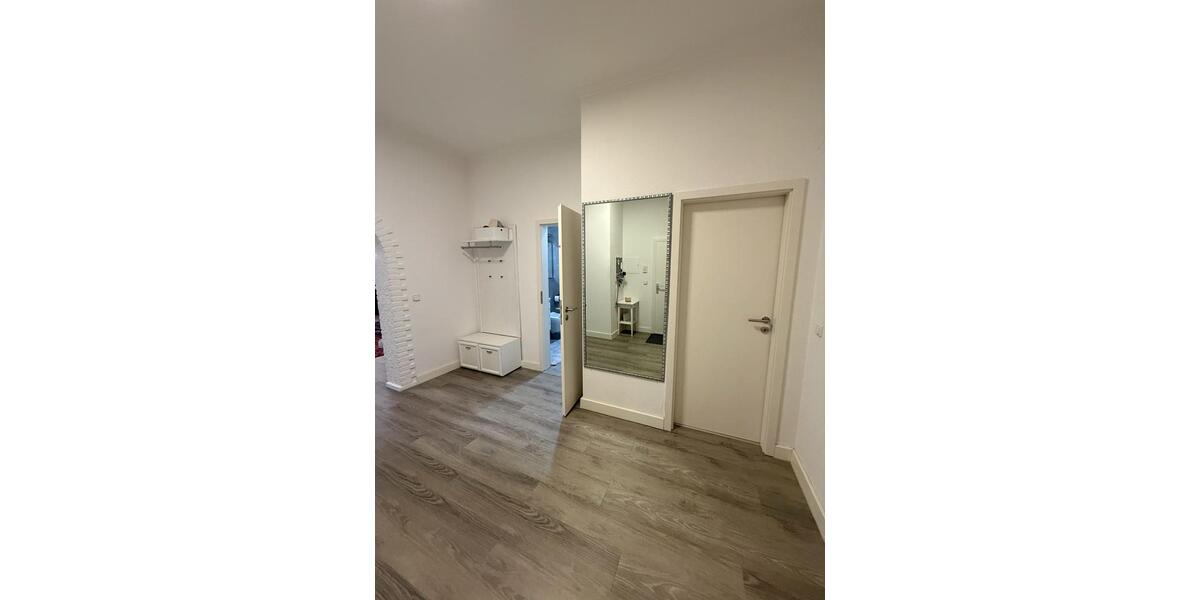 Etagenwohnung Krefeld Cracau - 3 Zimmer, 110 m&sup2;, 315.000&euro; | Angebot:24795955