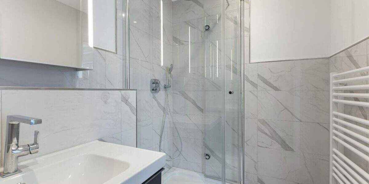 Einfamilienhaus Düsseldorf Lörick - 9 Zimmer, 178 m&sup2;, 1.200.000&euro; | Angebot:25799861