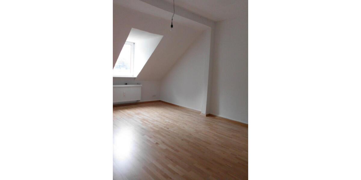 Dachgeschoßwohnung Wuppertal Brill - 4 Zimmer, 125 m&sup2;, 940&euro; | Angebot:25126965