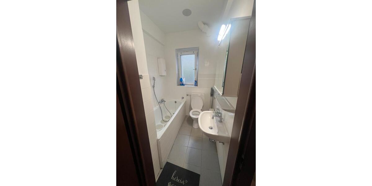 Etagenwohnung Düsseldorf Flingern Süd - 1 Zimmer, 57 m&sup2;, 690&euro; | Angebot:25987347