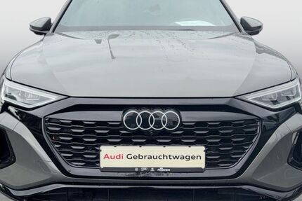 Audi Q8 e-tron 12.504 km 46.750 &euro; Duisburg 47178