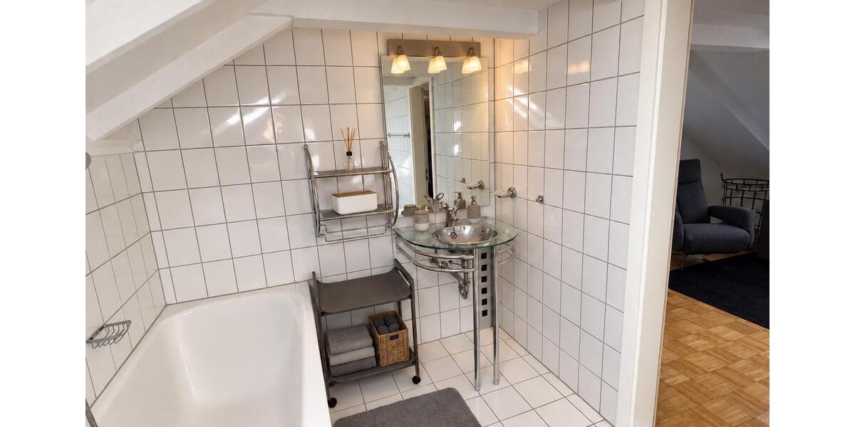 Maisonettenwohnung Oberhausen - 3.5 Zimmer, 127 m&sup2;, 279.000&euro; | Angebot:27453091