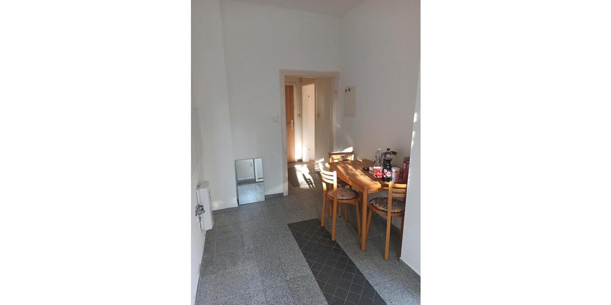 Erdgeschoßwohnung Krefeld Cracau - 2 Zimmer, 45 m&sup2;, 700&euro; | Angebot:25789887