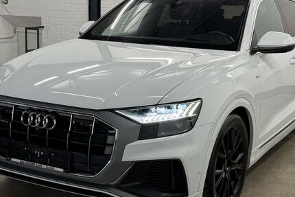 Audi Q8 141.260 km 45.950 &euro; Krefeld 47805