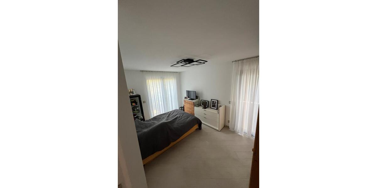 Etagenwohnung Remscheid Reinshagen - 4 Zimmer, 105 m&sup2;, 499.000&euro; | Angebot:27191020