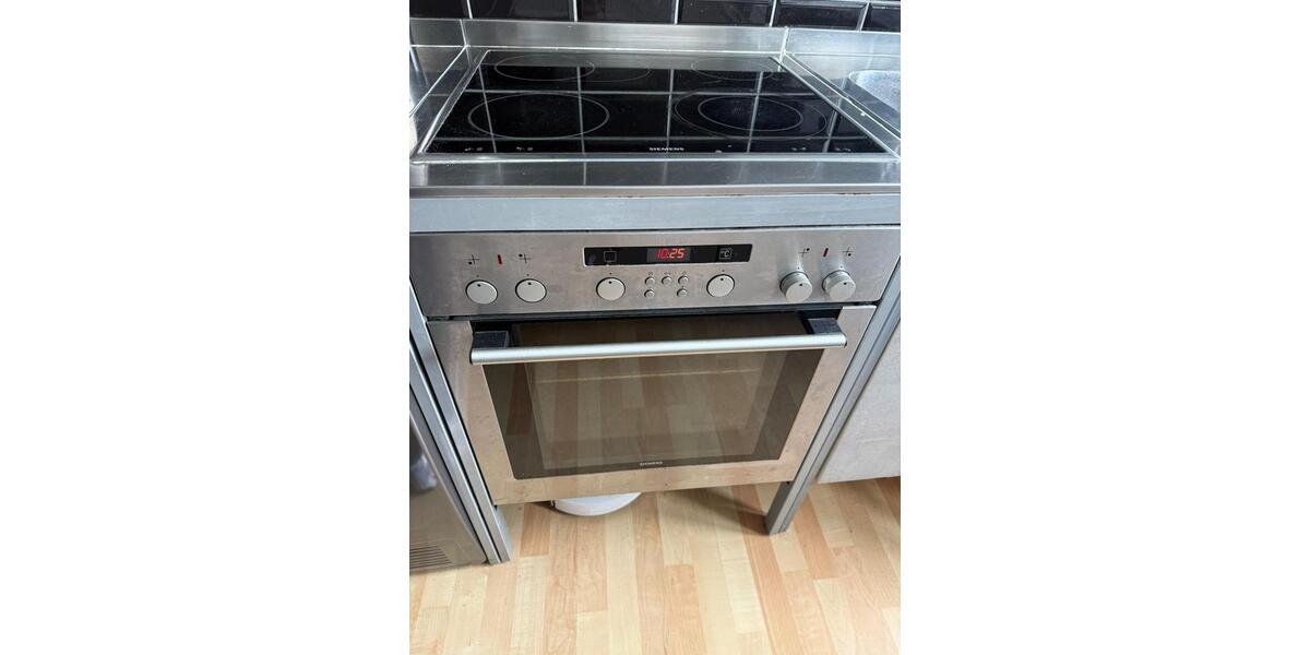 Etagenwohnung Essen Stadtbezirk II - 3 Zimmer, 82 m&sup2;, 902&euro; | Angebot:25963993