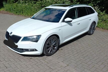Skoda Superb 127.000 km 21.400 &euro; Bottrop 46240