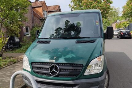 Mercedes-Benz Sprinter 188.000 km 9.990 &euro; Düsseldorf 40547