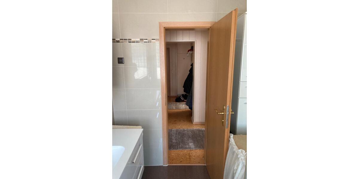 Etagenwohnung Wülfrath - 3 Zimmer, 68 m&sup2;, 159.000&euro; | Angebot:27219057