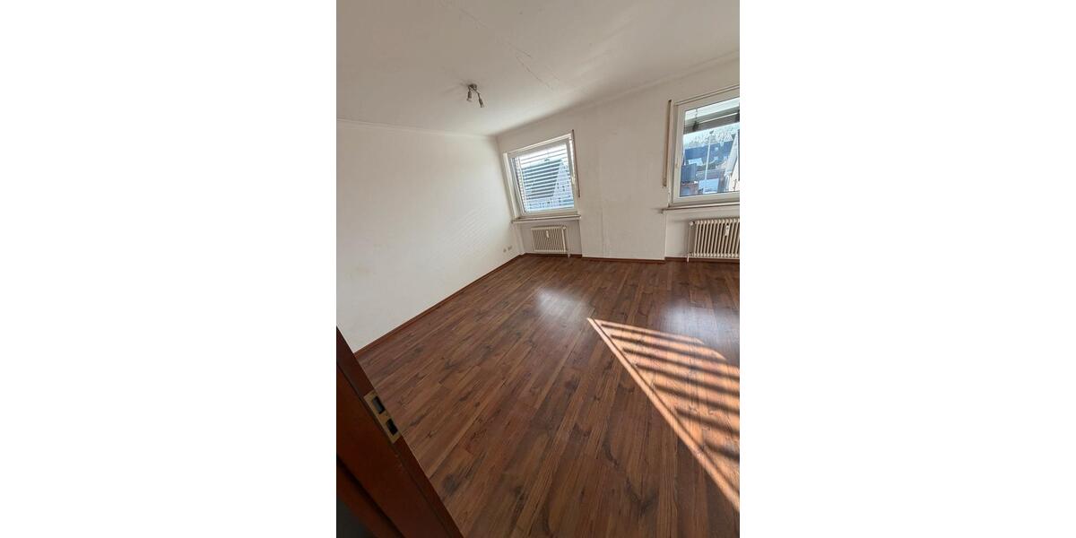 Etagenwohnung Dormagen Hackenbroich - 1 Zimmer, 30 m&sup2;, 400&euro; | Angebot:26153554