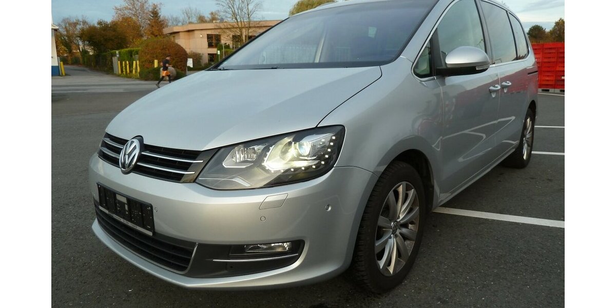 VW Sharan 2.0 TDI DSG Panorama Navi Leder 7 Sitze + 175.000 km 17.900 &euro; Ratingen 40885