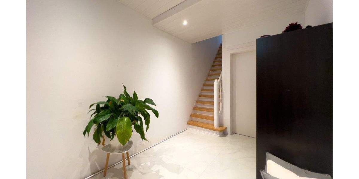 Reihenmittelhaus Solingen Höhscheid - 6 Zimmer, 145 m&sup2;, 319.000&euro; | Angebot:25779467