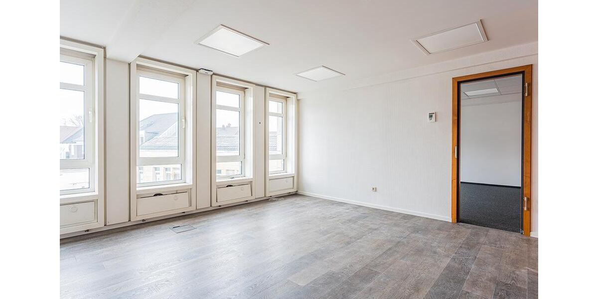 Gewerbeobjekt Burscheid - 4.521&euro; | Angebot:23326367