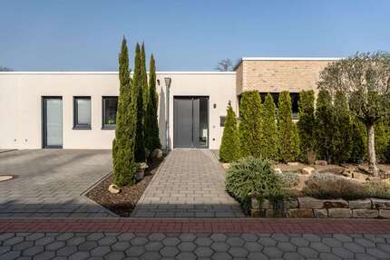 Haus Moers - 3 Zimmer, 110 m&sup2;, 525.000&euro; | Angebot:25891216