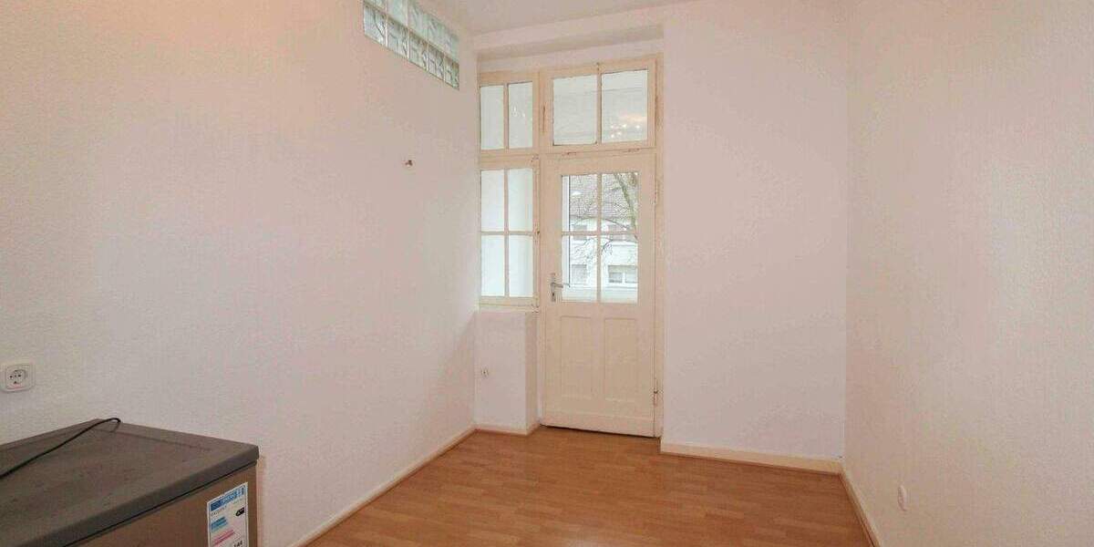 Etagenwohnung Essen Steele - 4 Zimmer, 102 m&sup2;, 135.000&euro; | Angebot:25780383