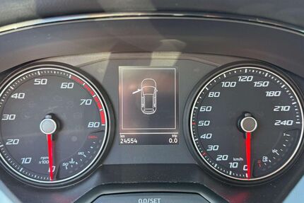 Seat Arona 24.554 km 20.880 &euro; Essen 45326