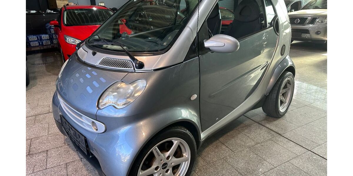 Smart ForTwo 116.800 km 2.490 &euro; Duisburg 47059