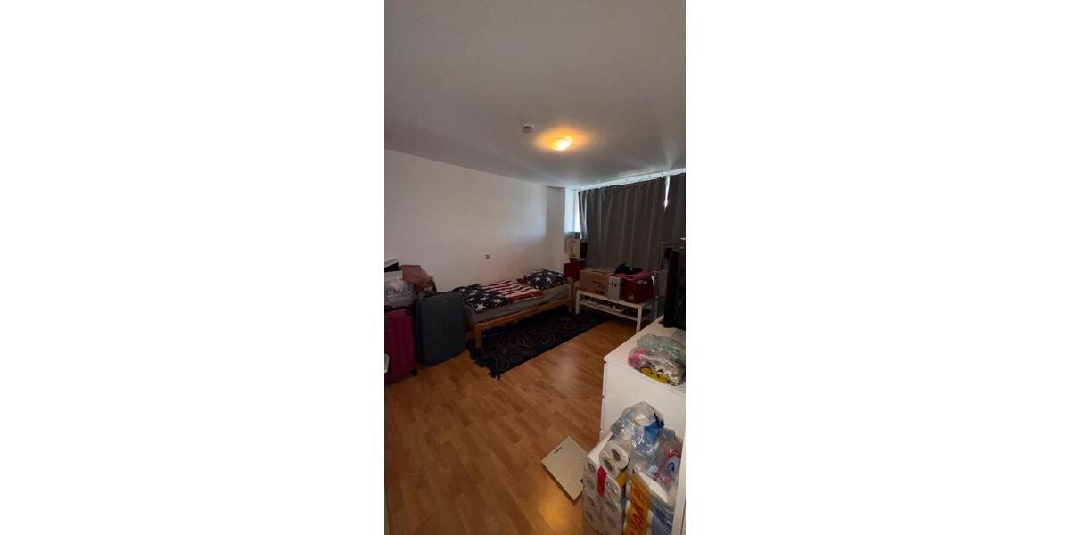 Etagenwohnung Neuss - 4 Zimmer, 85 m&sup2;, 280.000&euro; | Angebot:27197327