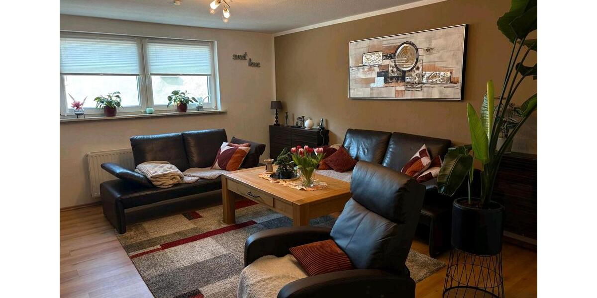Etagenwohnung Oberhausen Alt-Oberhausen - 2.5 Zimmer, 80 m&sup2;, 600&euro; | Angebot:27543140