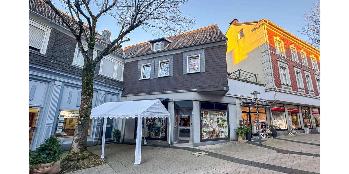 Einfamilienhaus Hattingen - 6.5 Zimmer, 86 m&sup2;, 220.000&euro; | Angebot:26018775