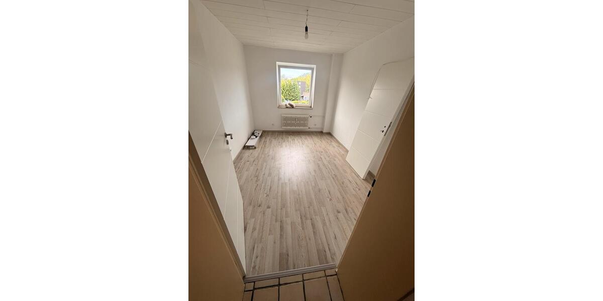 Etagenwohnung Bottrop Boy - 3 Zimmer, 76 m&sup2;, 1.200&euro; | Angebot:27584880
