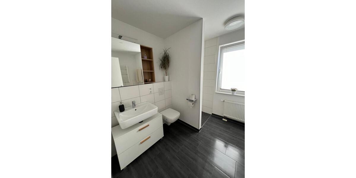 Reihenhaus Duisburg Hamborn - 5 Zimmer, 130 m&sup2;, 2.190&euro; | Angebot:26434495