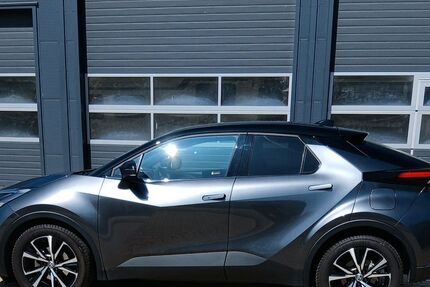 Toyota C-HR 22.661 km 27.000 &euro; mettmann 40822