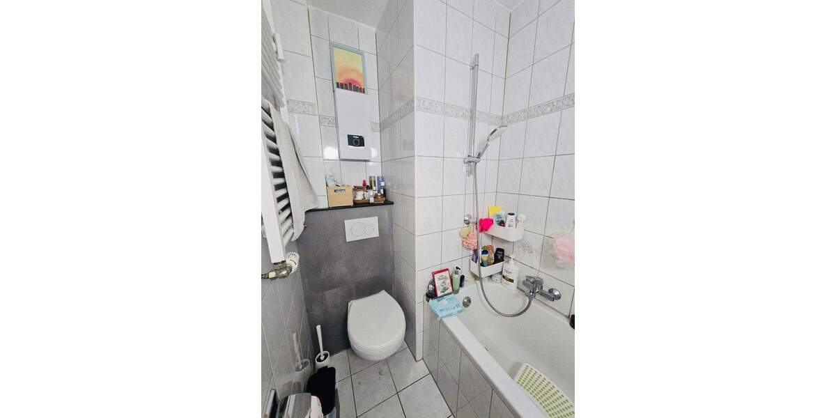 Etagenwohnung Ratingen Zentrum - 3 Zimmer, 59 m&sup2;, 175.000&euro; | Angebot:25905559