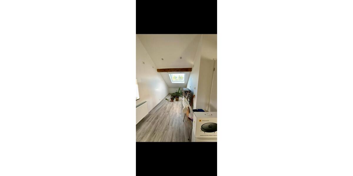 Dachgeschoßwohnung Neukirchen-Vluyn Vluyn - 1.5 Zimmer, 65 m&sup2;, 650&euro; | Angebot:24983741