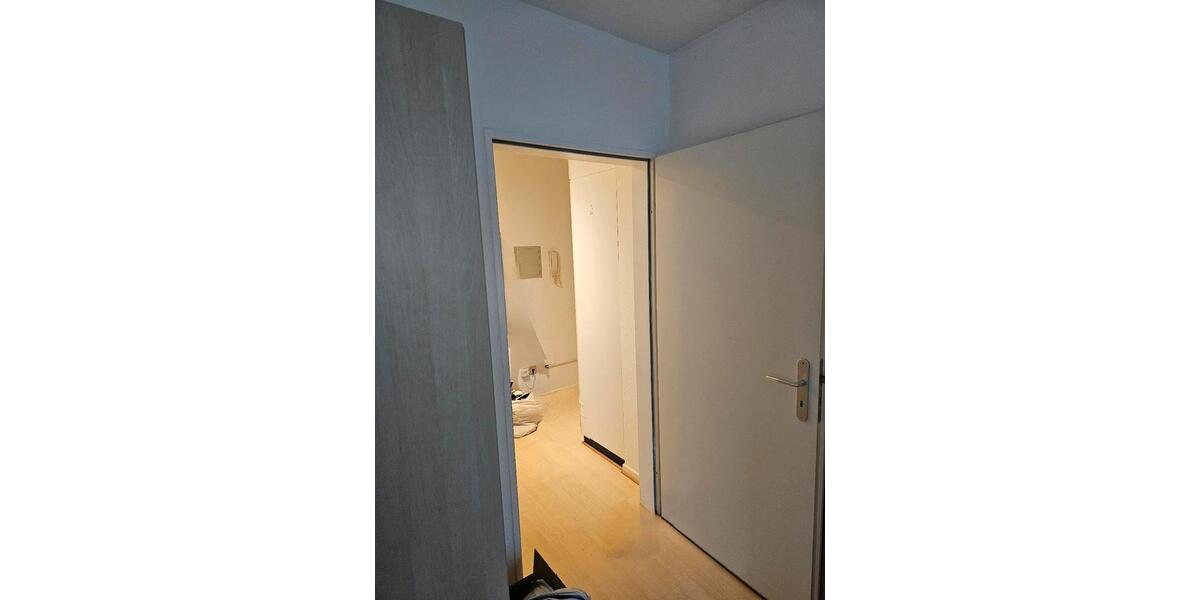 Etagenwohnung Düsseldorf Pempelfort - 1 Zimmer, 37 m&sup2;, 240.000&euro; | Angebot:27191952