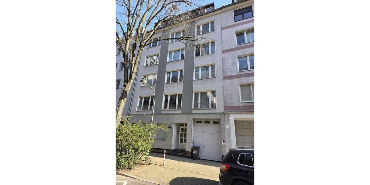 Etagenwohnung Düsseldorf Friedrichstadt - 6 Zimmer, 140 m&sup2;, 2.800&euro; | Angebot:26486150