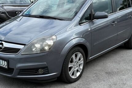 Opel Zafira 165.000 km 2.700 &euro; Hilden 40721
