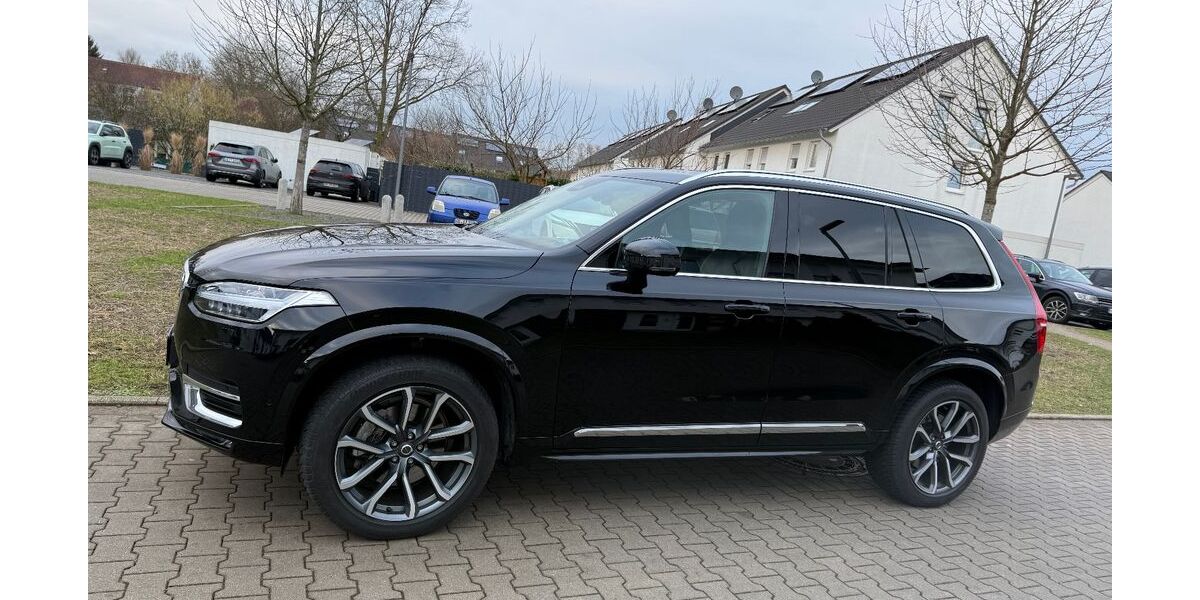 Volvo XC90 29.391 km 63.500 &euro; Gelsenkirchen 45886