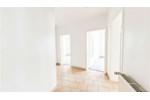 Helle 3,5-Zimmer-Wohnung mit Garage, Kellerraum und Dachboden-Stauraum - Erdgeschoßwohnung Essen Stadtbezirk III | Angebot:27200883