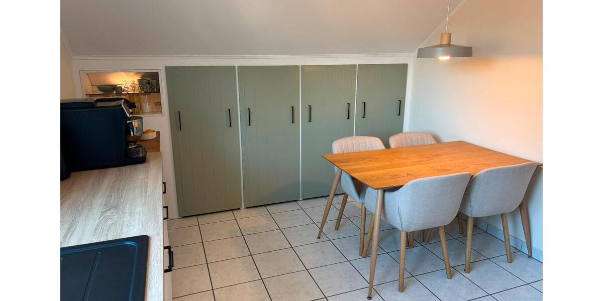 Dachgeschoßwohnung Moers Rheinkamp - 2 Zimmer, 65 m&sup2;, 195.000&euro; | Angebot:27213825