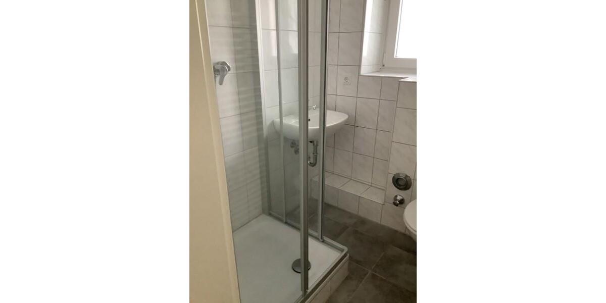 Etagenwohnung Duisburg Duisburg-Mitte - 2 Zimmer, 65 m&sup2;, 569&euro; | Angebot:26642401