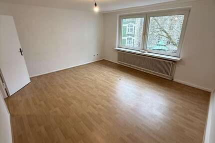 Wohnung Wuppertal Ostersbaum - 2 Zimmer, 62 m&sup2;, 560&euro; | Angebot:25880698