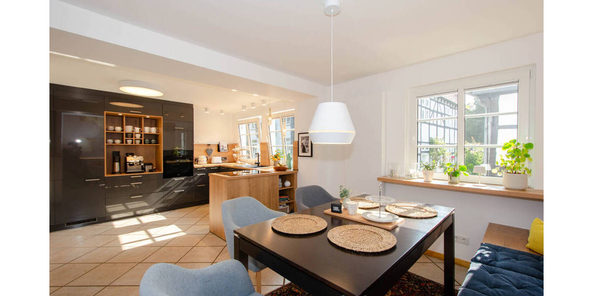 Einfamilienhaus Hattingen - 6 Zimmer, 173 m&sup2;, 528.000&euro; | Angebot:25743248