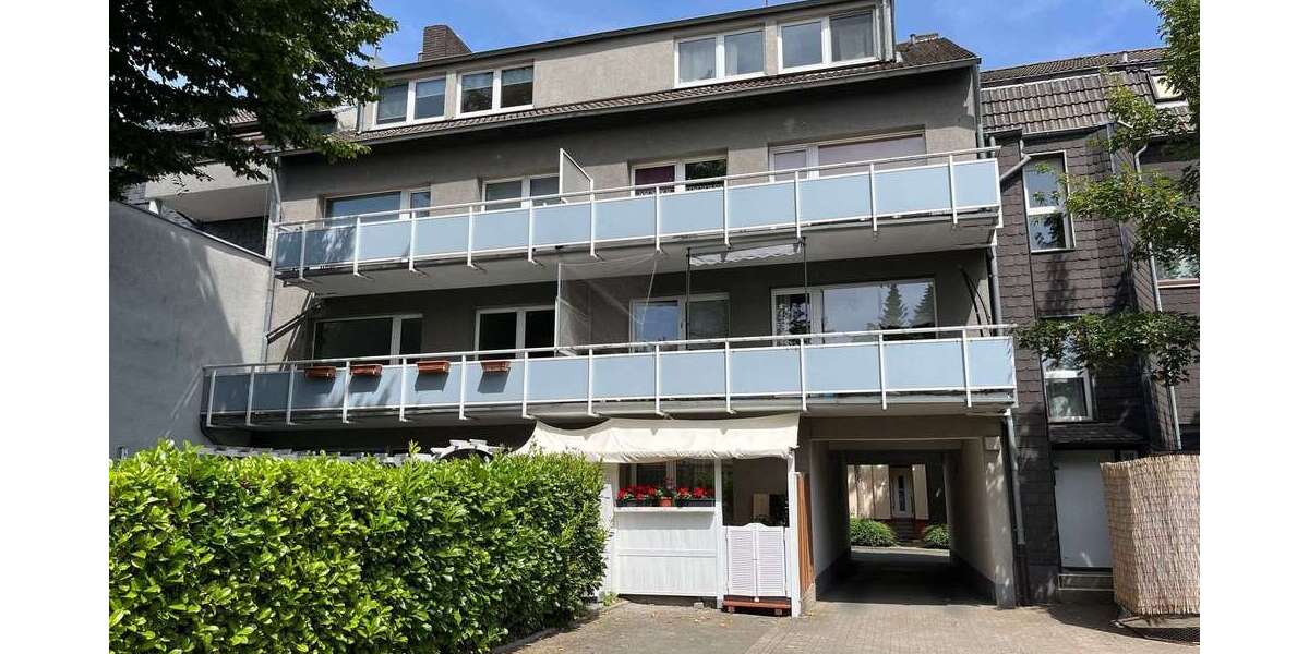 Etagenwohnung Essen Bochold - 3 Zimmer, 74 m&sup2;, 615&euro; | Angebot:25792587