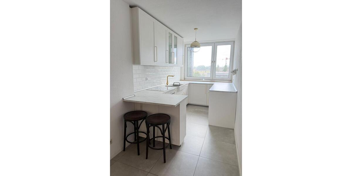 Etagenwohnung Duisburg Duisburg-Mitte - 3 Zimmer, 83 m&sup2;, 980&euro; | Angebot:27547765