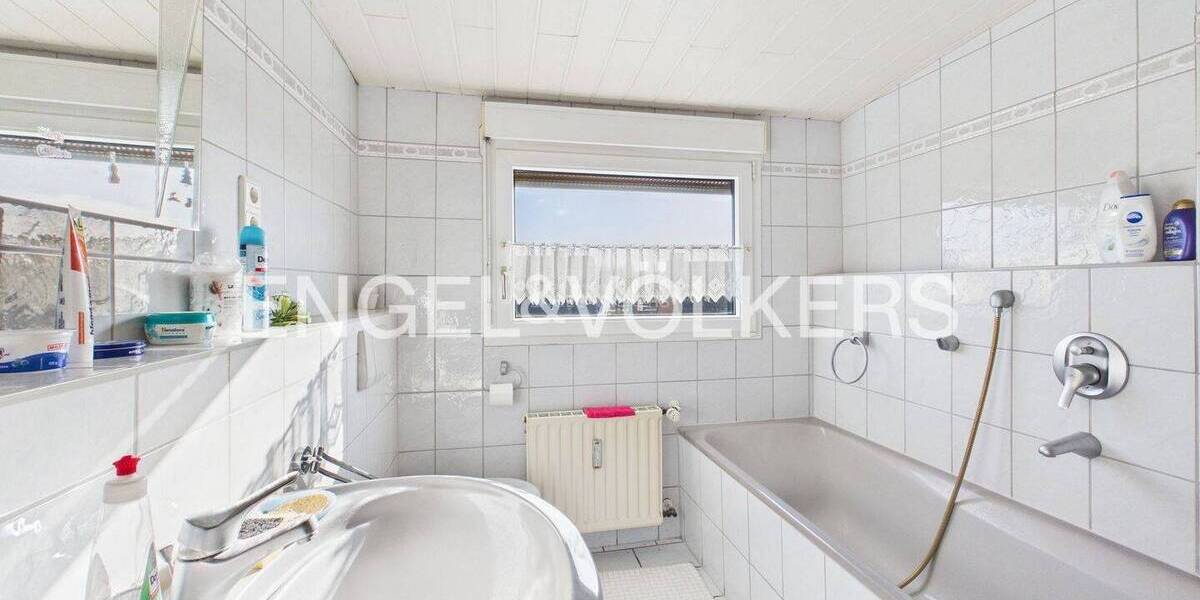 Doppelhaushälfte Willich Schiefbahn - 7 Zimmer, 193 m&sup2;, 375.000&euro; | Angebot:26247754