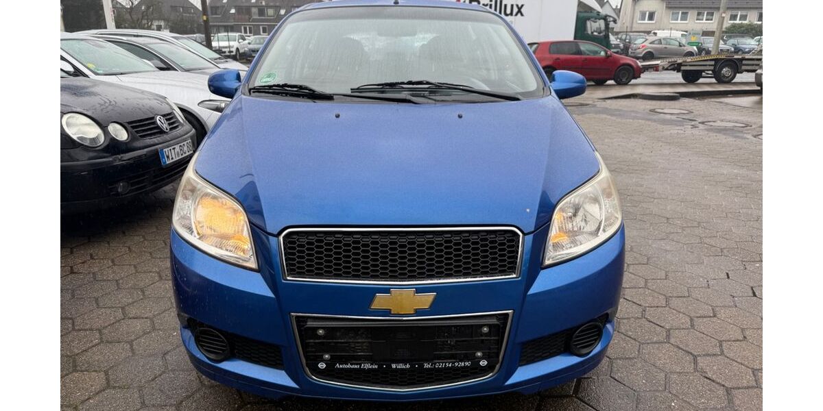 Chevrolet Aveo 95.000 km 2.700 &euro; Essen 45355