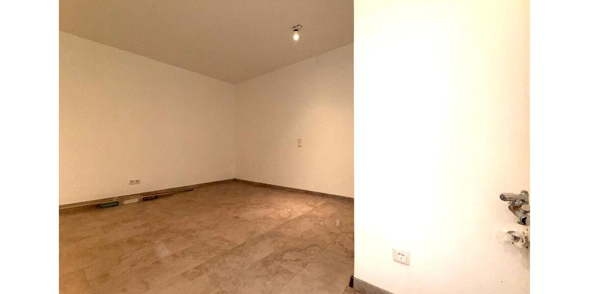 Etagenwohnung Essen Stadtbezirk IX - 1.5 Zimmer, 33 m&sup2;, 500&euro; | Angebot:25894288