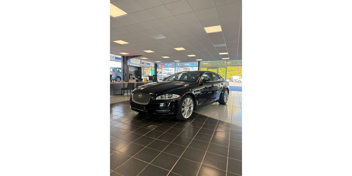 Jaguar XJ 74.839 km 21.500 &euro; Wülfrath 42489