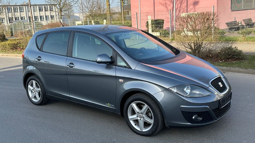 Seat Altea 111.000 km 5.750 &euro; Neuss 41460