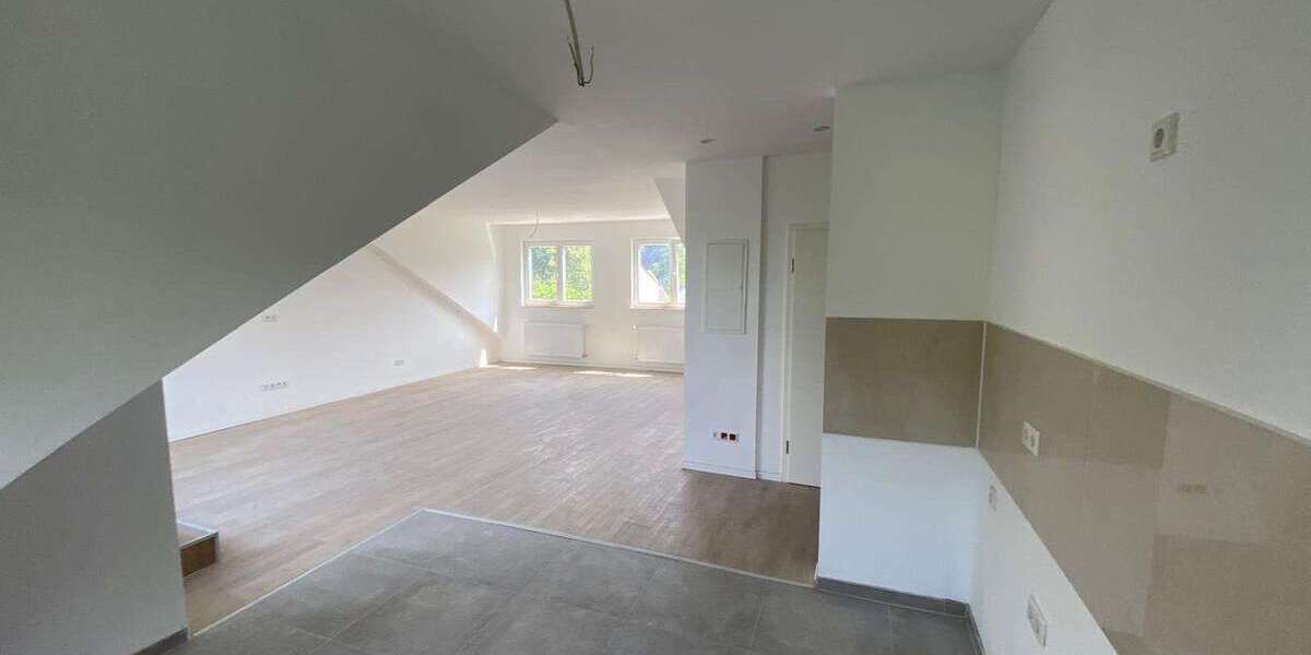Etagenwohnung Heiligenhaus - 4 Zimmer, 100 m&sup2;, 290.000&euro; | Angebot:23673007
