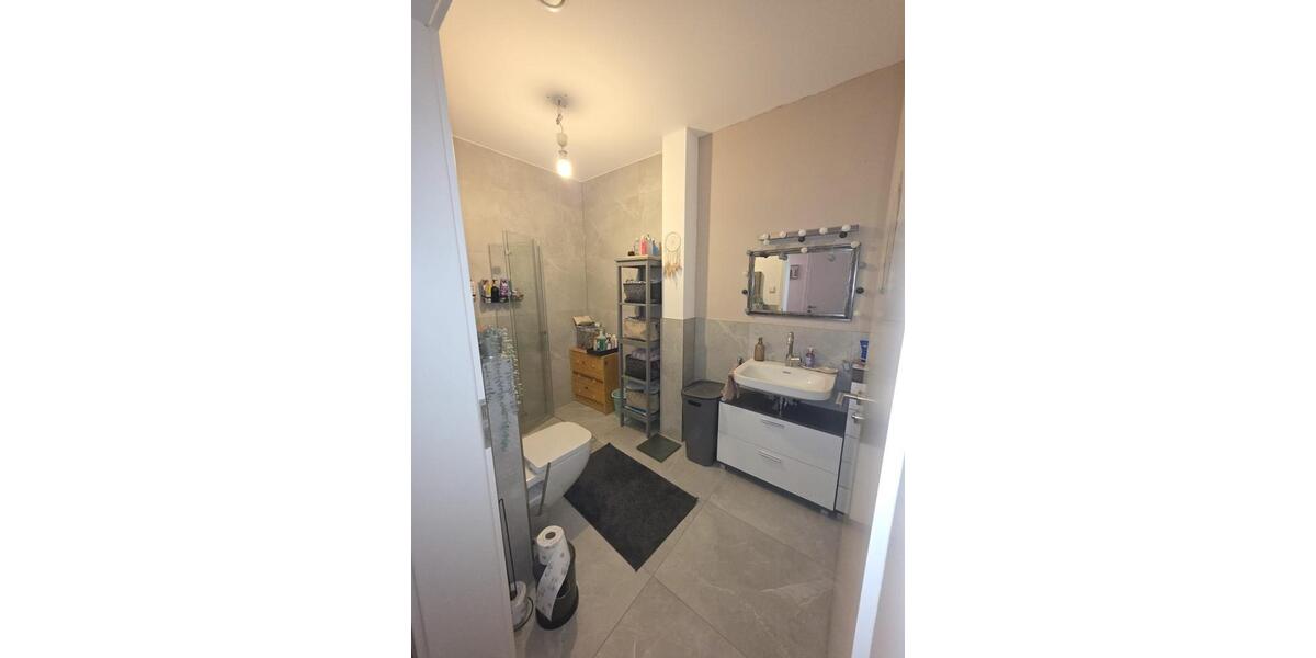 Erdgeschoßwohnung Krefeld - 2 Zimmer, 68 m&sup2;, 768&euro; | Angebot:25874903