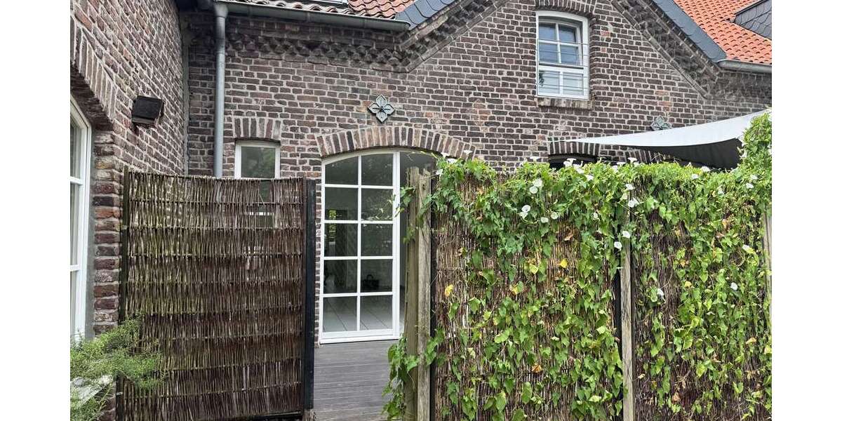 Etagenwohnung Moers Schwafheim - 4 Zimmer, 95 m&sup2;, 330.000&euro; | Angebot:26984440
