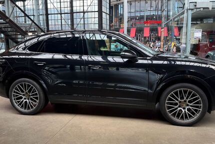Porsche Cayenne 65.000 km 64.900 &euro; Düsseldorf 40591